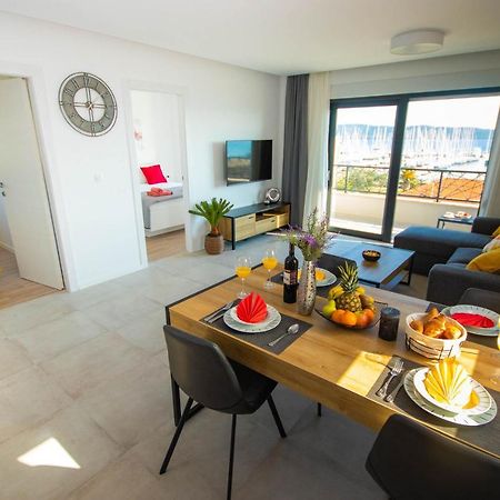 Apartmani Le-Lu Kastela Dış mekan fotoğraf