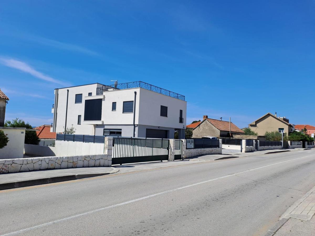 Apartmani Le-Lu Kastela Dış mekan fotoğraf