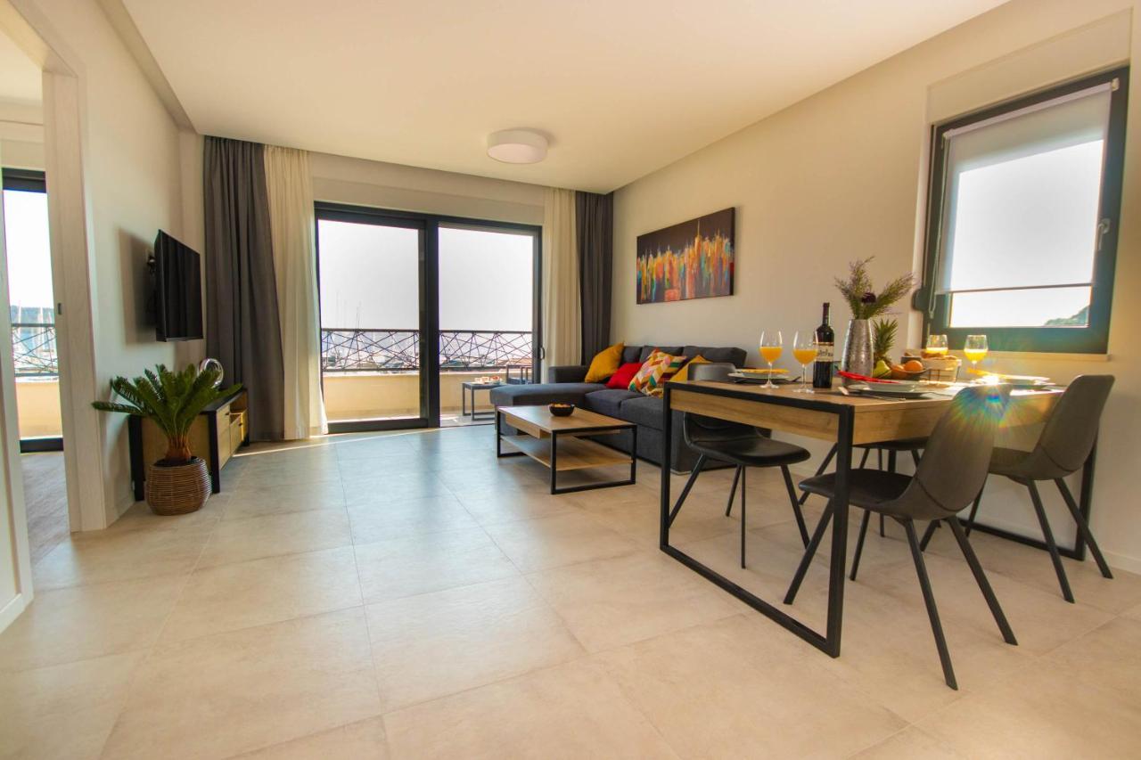 Apartmani Le-Lu Kastela Dış mekan fotoğraf