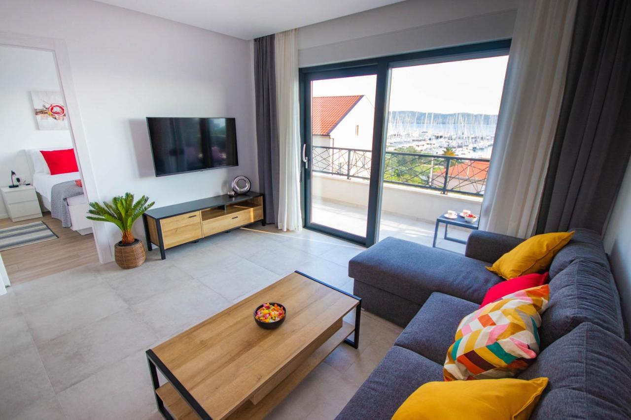 Apartmani Le-Lu Kastela Dış mekan fotoğraf