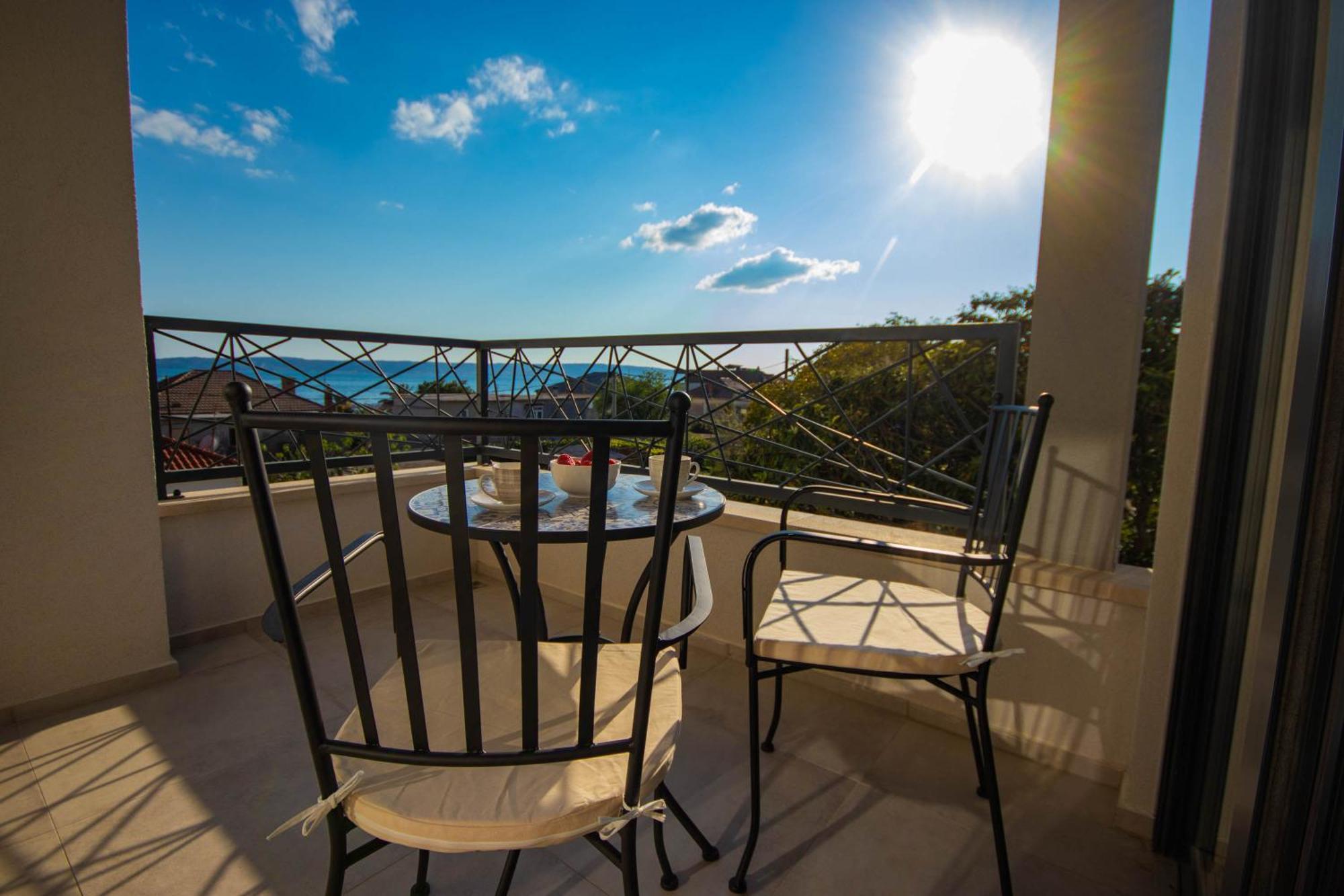 Apartmani Le-Lu Kastela Oda fotoğraf